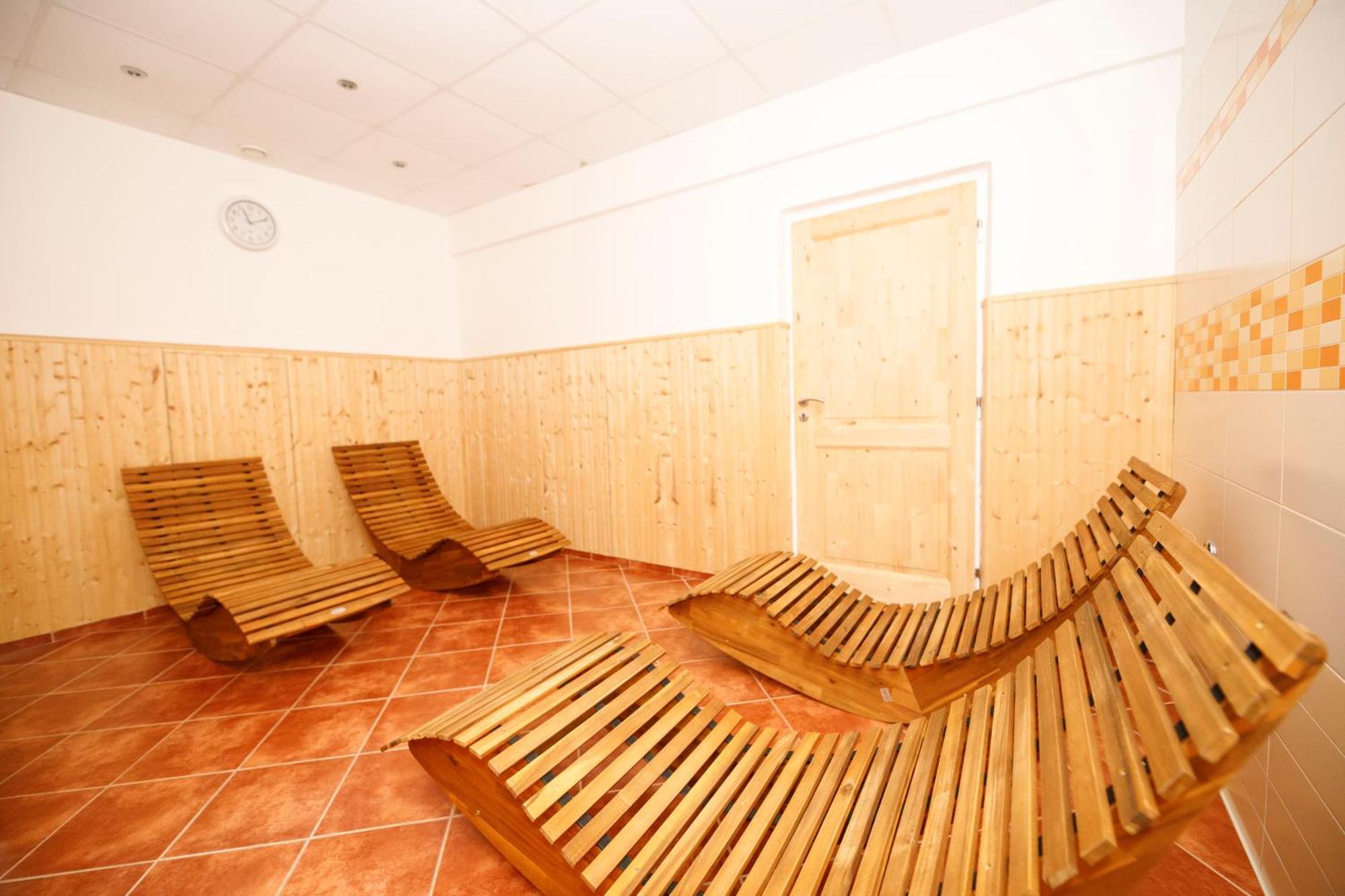 Horský Hotel Neptun Malá Morávka Buitenkant foto