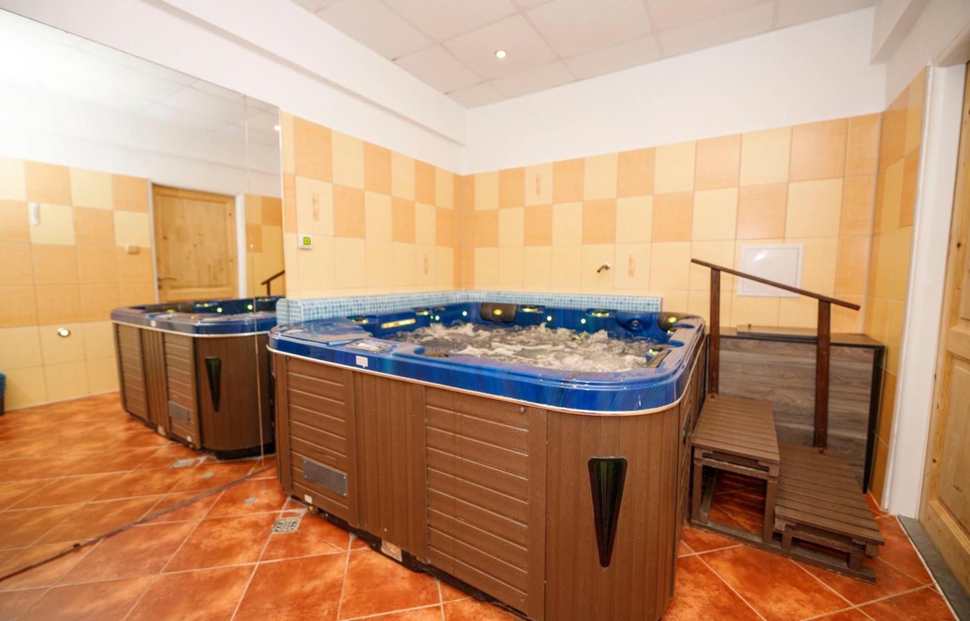 Horský Hotel Neptun Malá Morávka Buitenkant foto