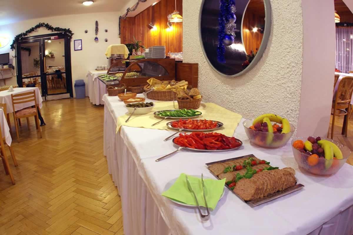 Horský Hotel Neptun Malá Morávka Buitenkant foto